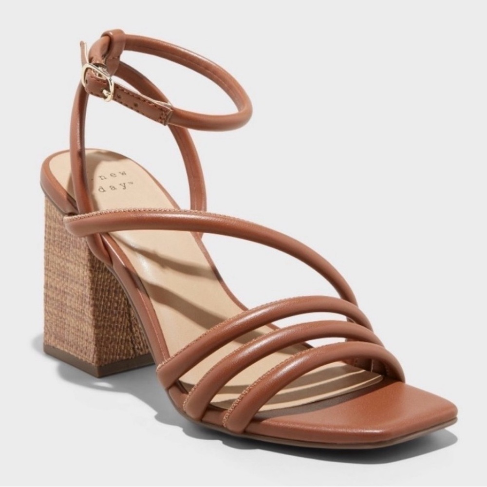 a new day Katana heels / Brown / Size 7.5